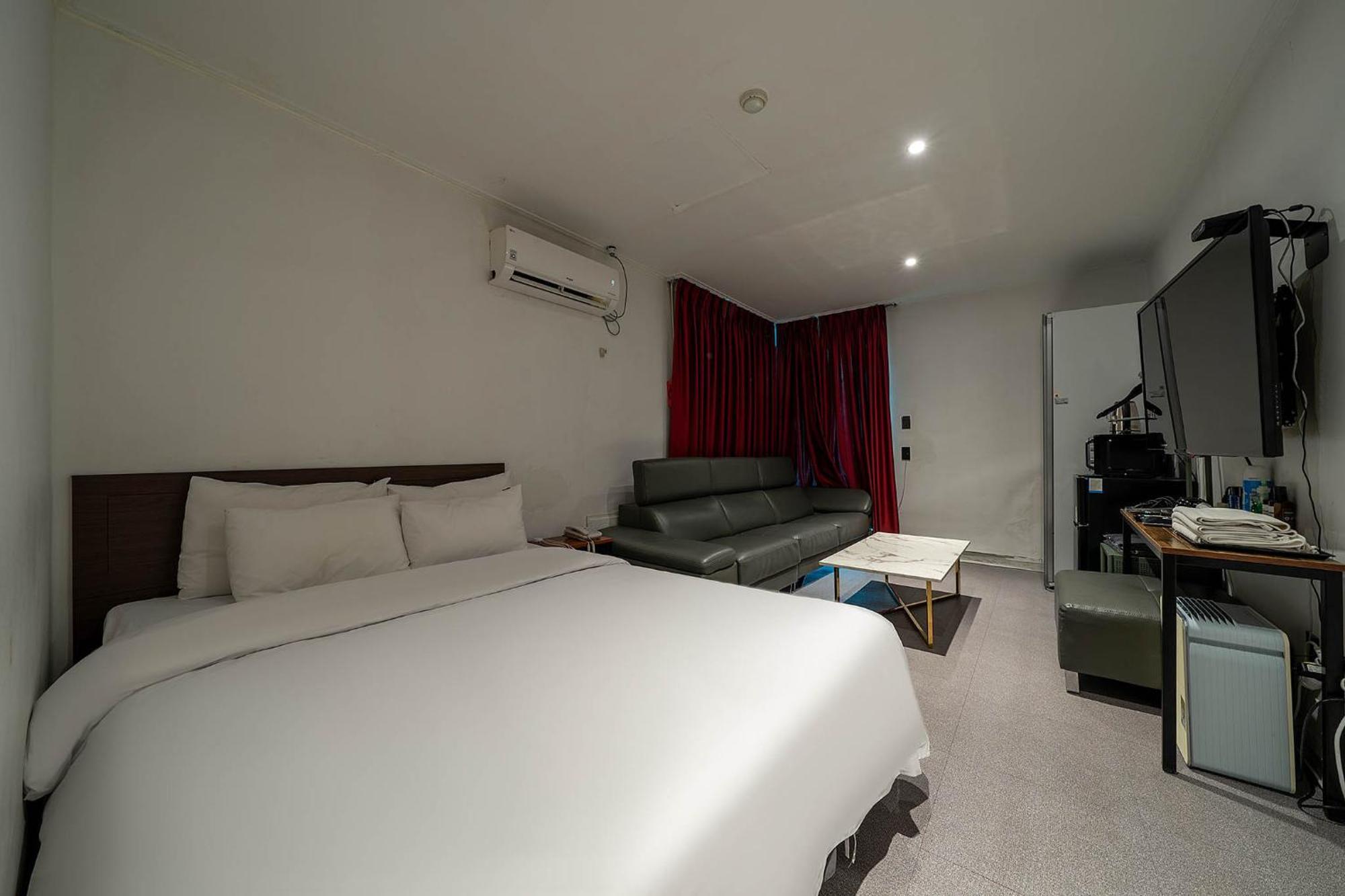 Pacific7 Hotel Pyeongtaek Ngoại thất bức ảnh