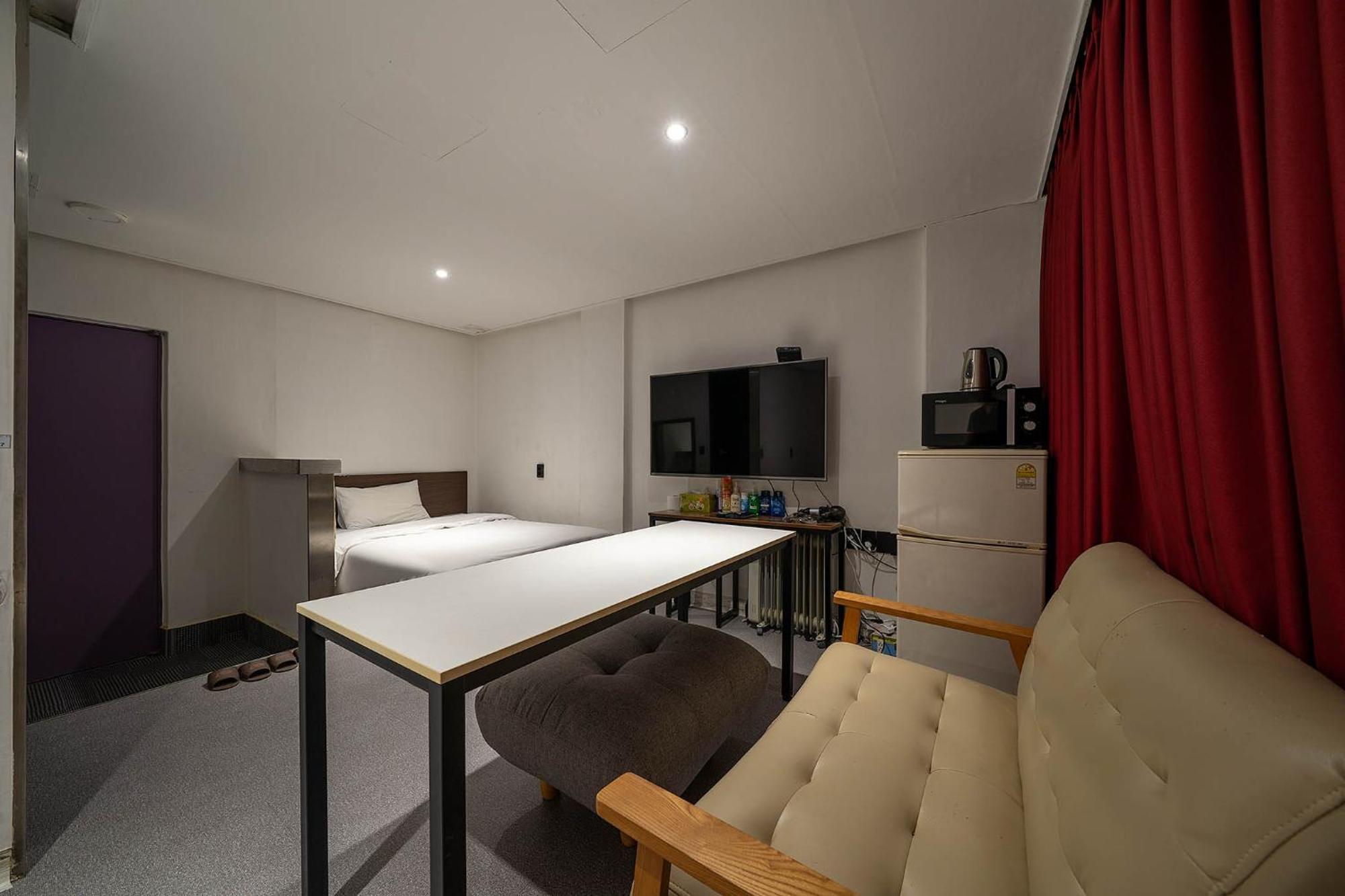 Pacific7 Hotel Pyeongtaek Ngoại thất bức ảnh