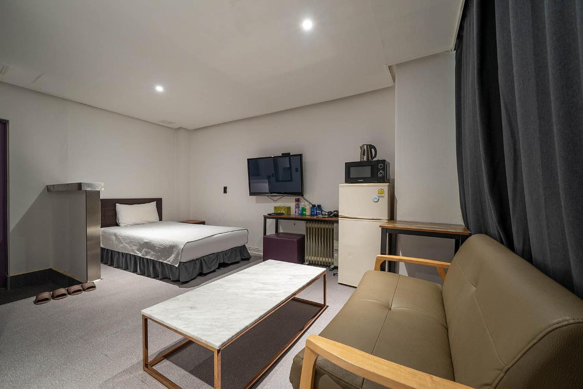 Pacific7 Hotel Pyeongtaek Ngoại thất bức ảnh