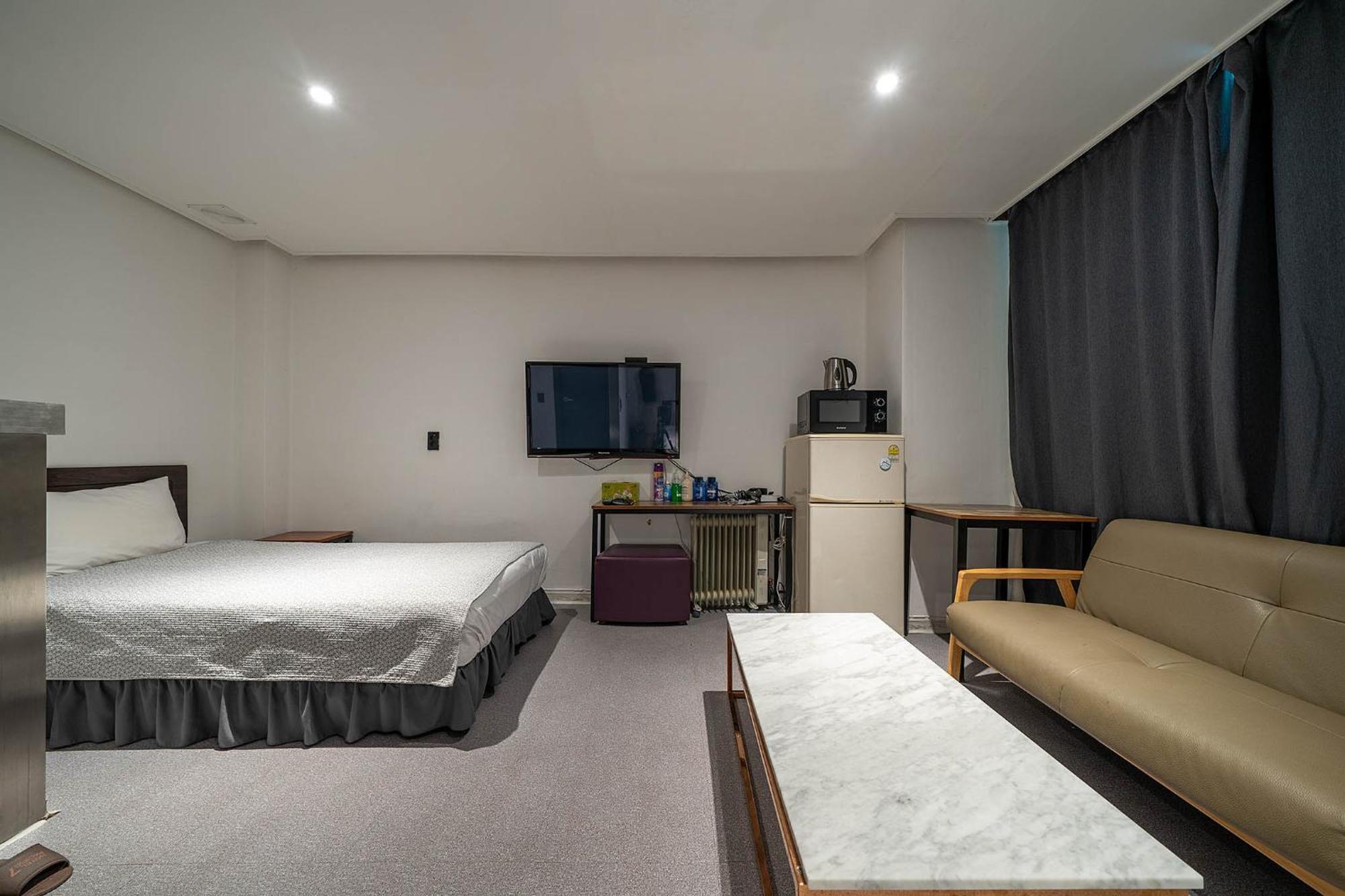 Pacific7 Hotel Pyeongtaek Ngoại thất bức ảnh