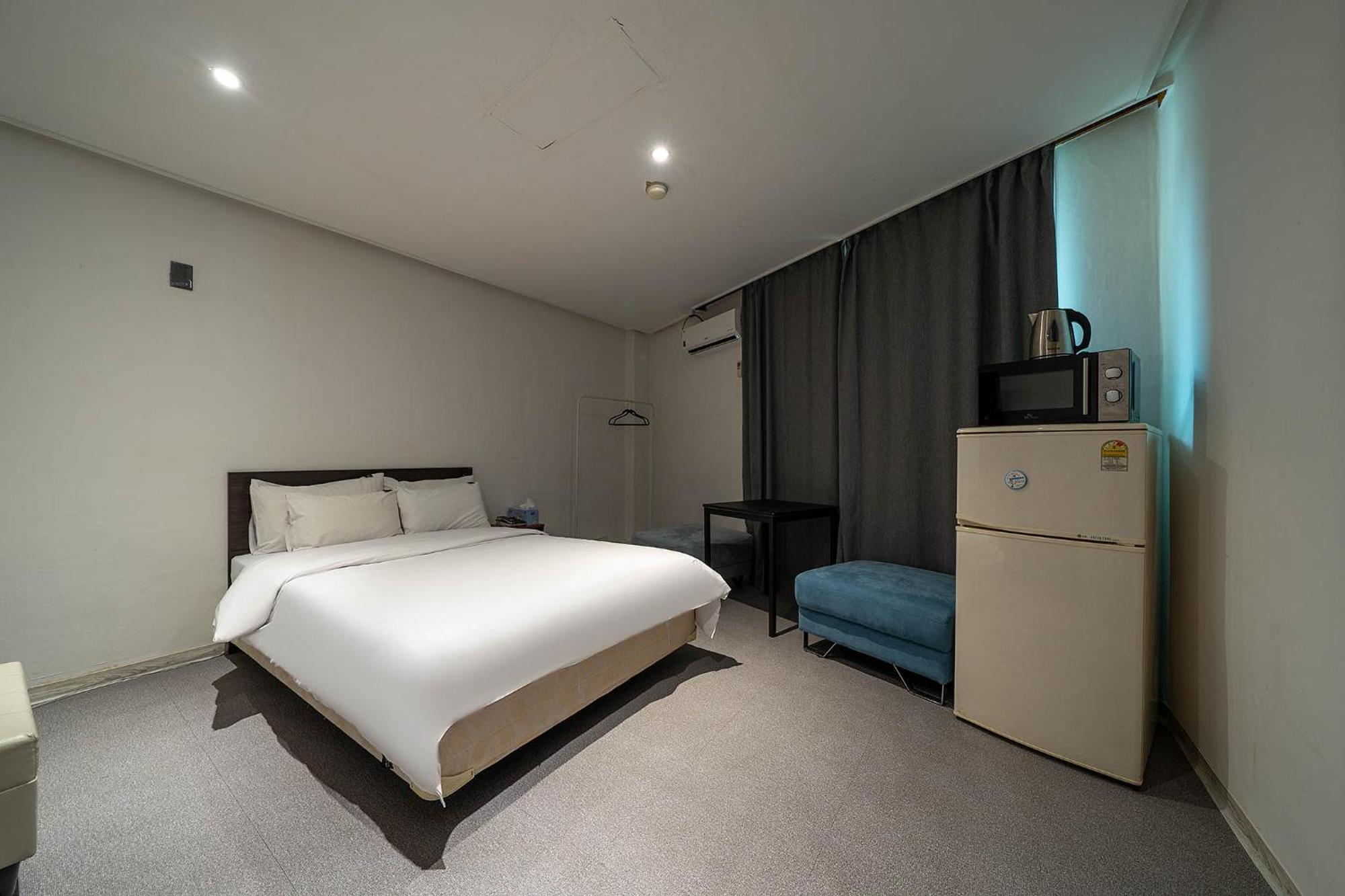 Pacific7 Hotel Pyeongtaek Ngoại thất bức ảnh