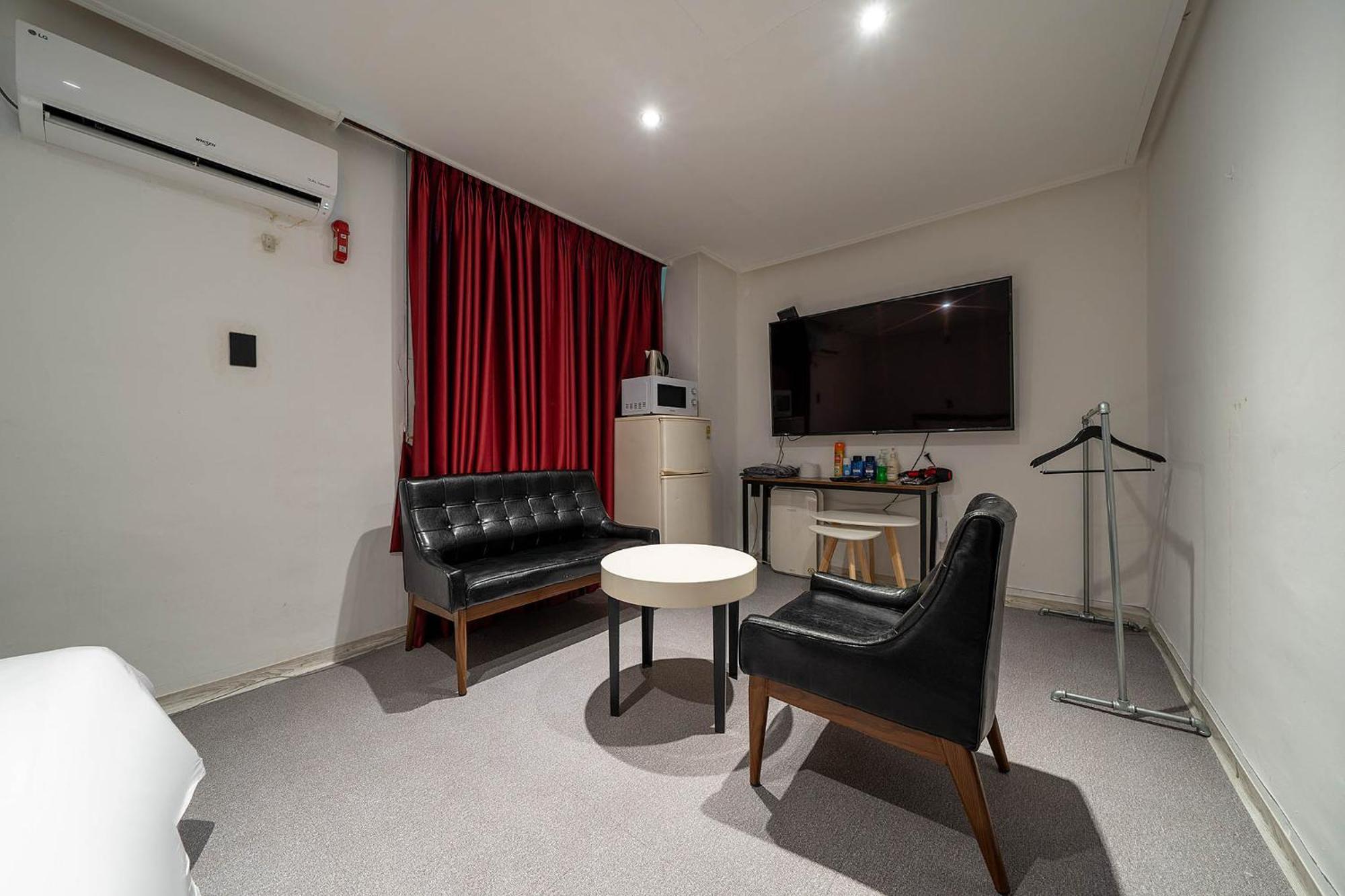 Pacific7 Hotel Pyeongtaek Ngoại thất bức ảnh