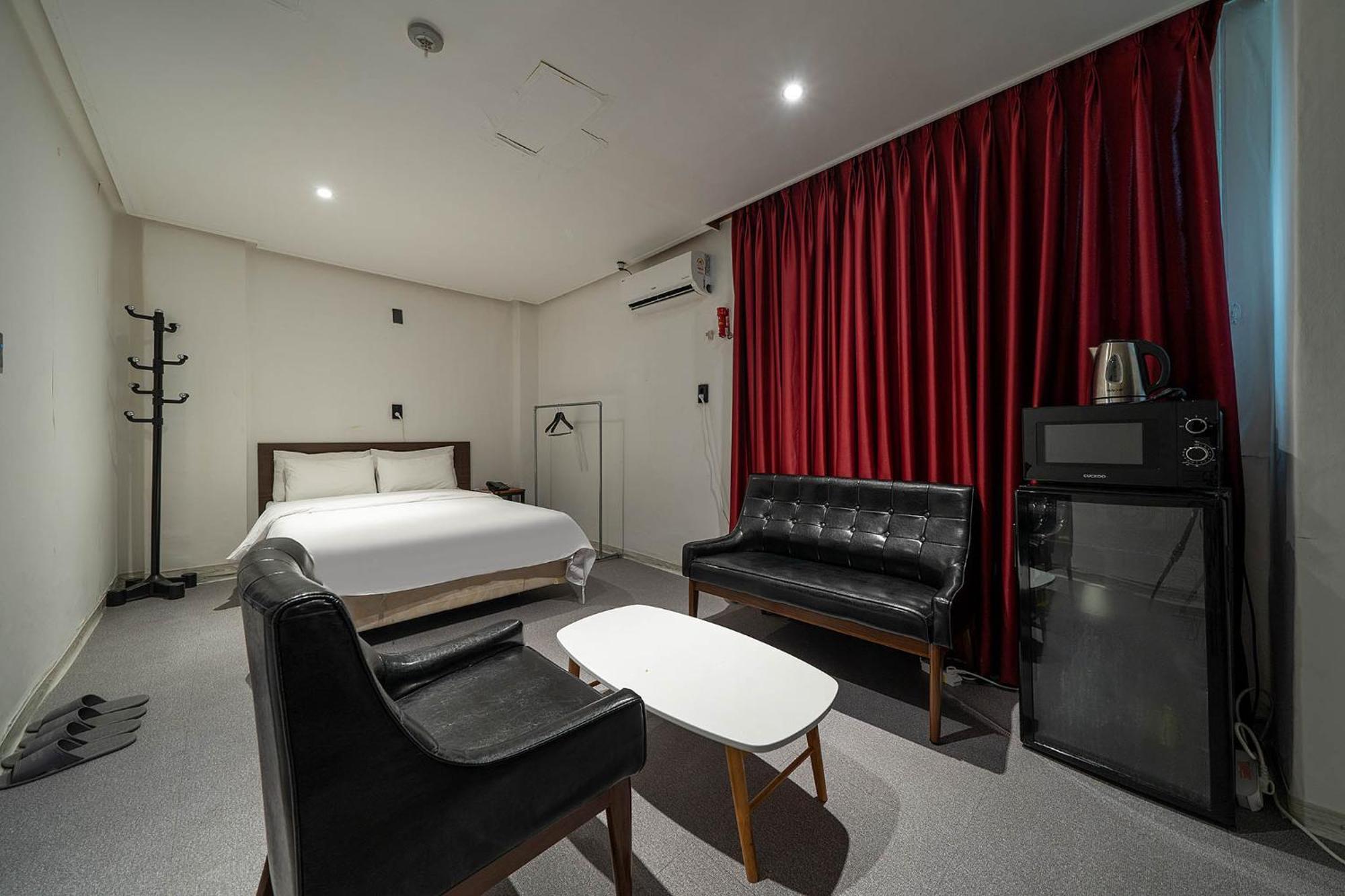 Pacific7 Hotel Pyeongtaek Ngoại thất bức ảnh